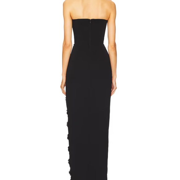 Chic Black Strapless Evening Gown - Picture 3 of 5